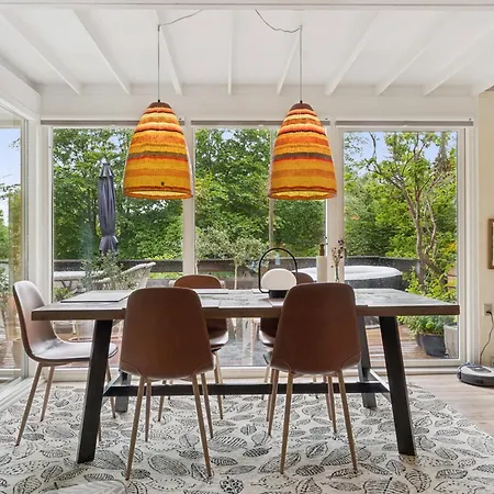 Ferienhaus Renovated Gem With View And Sunny Terraces *