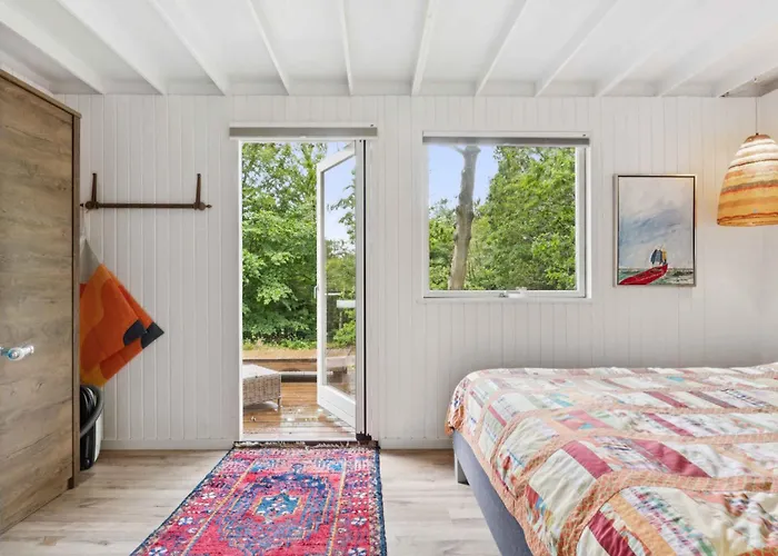 Renovated Gem With View And Sunny Terraces Hébergement de vacances *